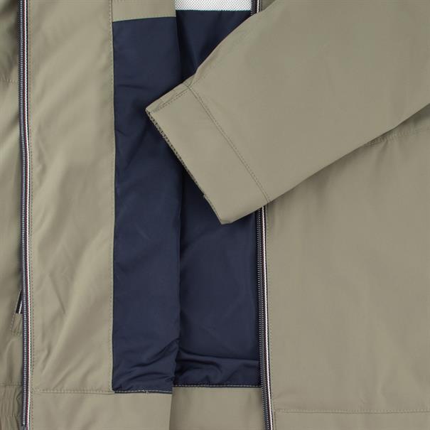 BUGATTI Freizeitjacke grün