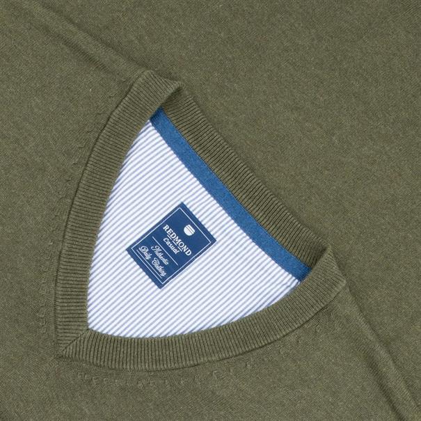 REDMOND V- Pullover grün