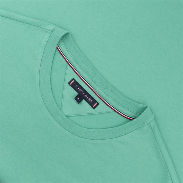 TOMMY HILFIGER T-Shirt mit Brusttasche grün