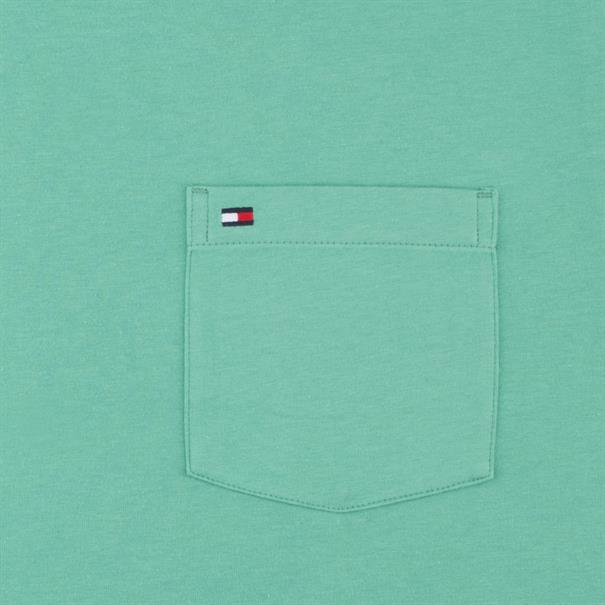 TOMMY HILFIGER T-Shirt mit Brusttasche grün