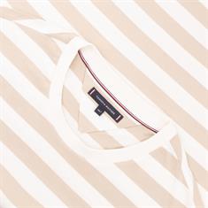 TOMMY HILFIGER T-Shirt mit Brusttasche weiß